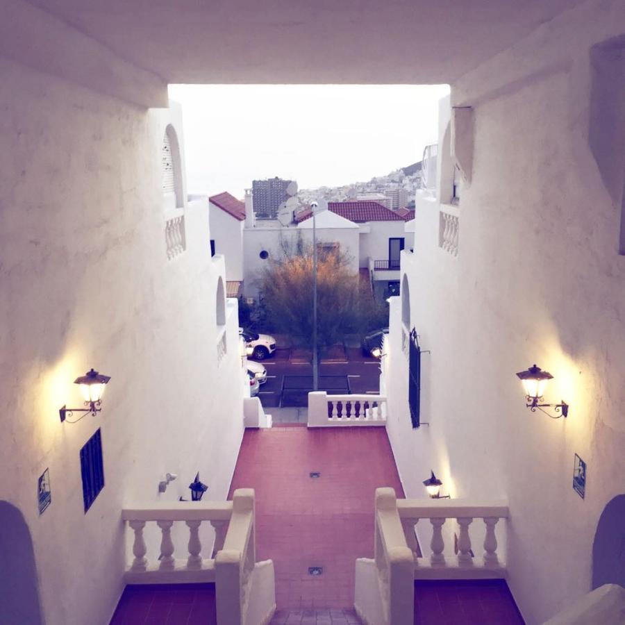 Blue Island House On The Hill Appartement Los Cristianos  Buitenkant foto